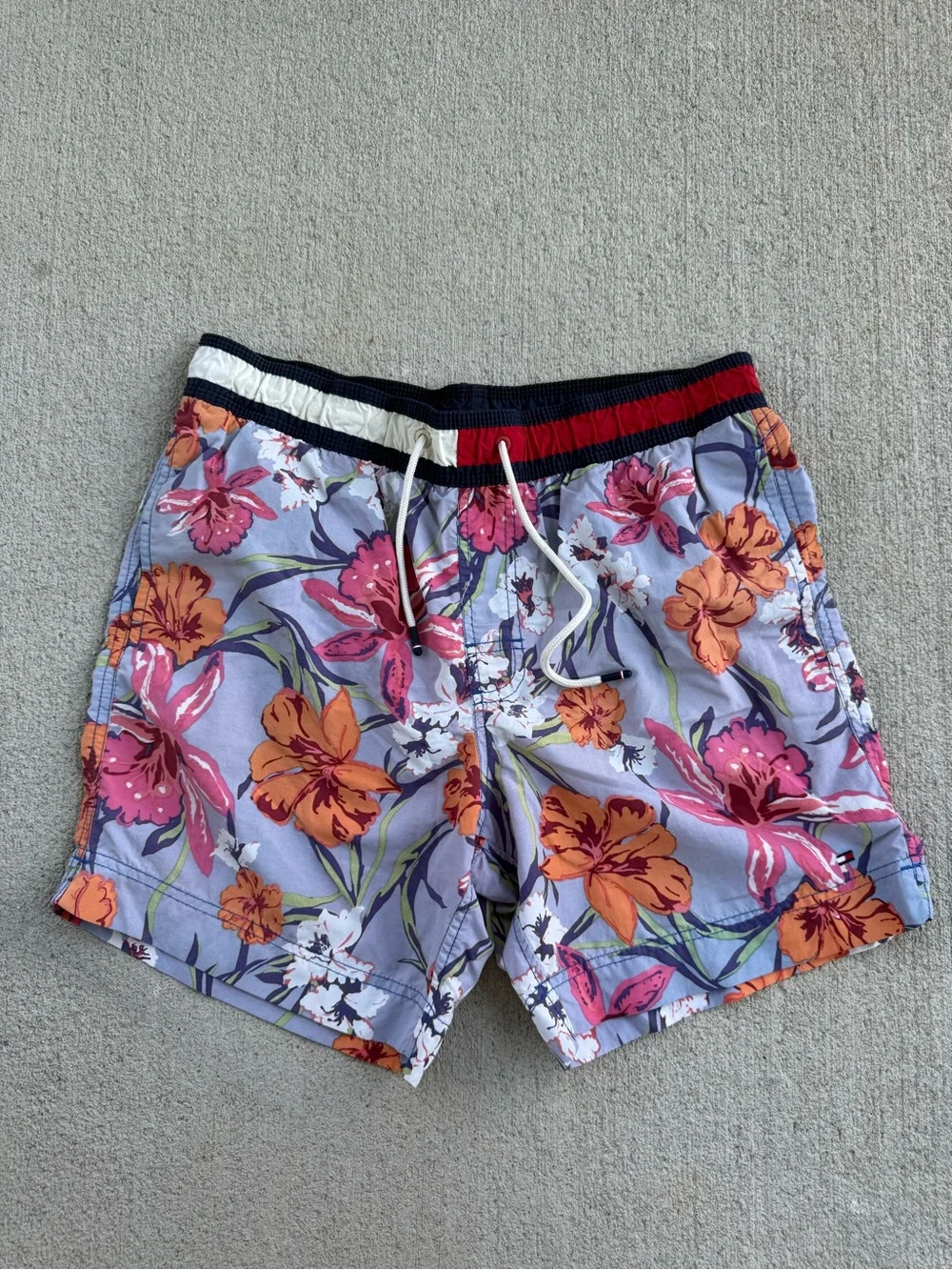 Vintage Tommy Hilfiger Men’s Floral Hawaiian Hibiscus Swim Trunks Shorts Small